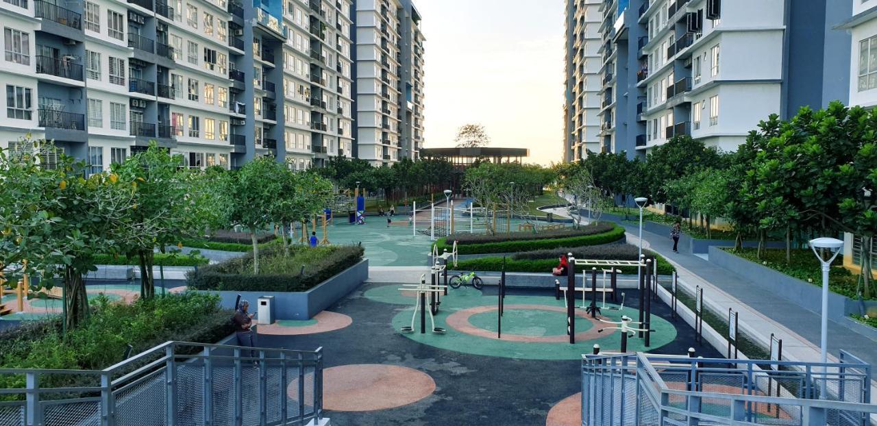 Bsp21 Family Homestay Jenjarum 외부 사진