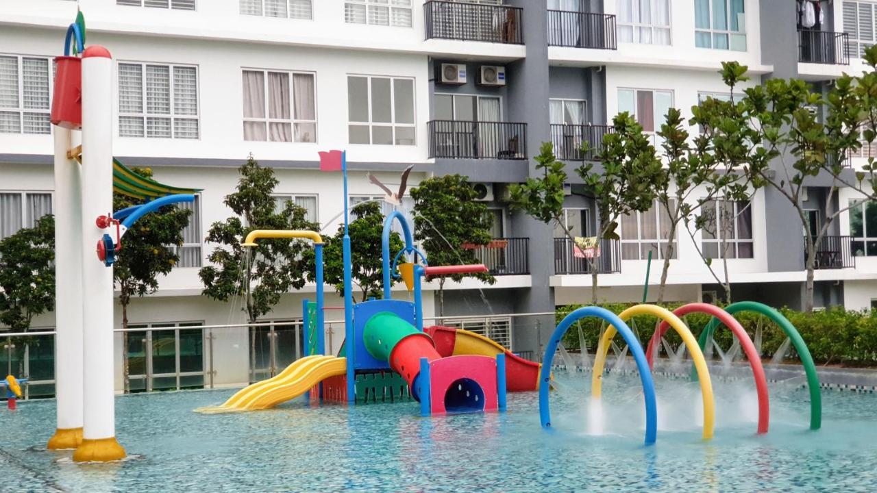 Bsp21 Family Homestay Jenjarum 외부 사진