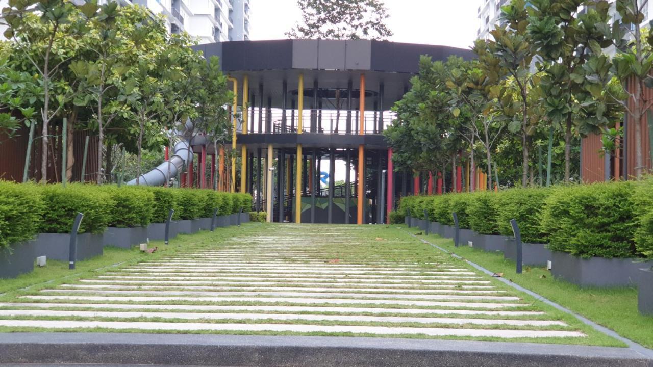 Bsp21 Family Homestay Jenjarum 외부 사진