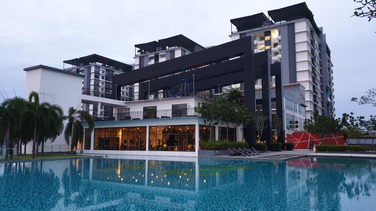 Bsp21 Family Homestay Jenjarum 외부 사진
