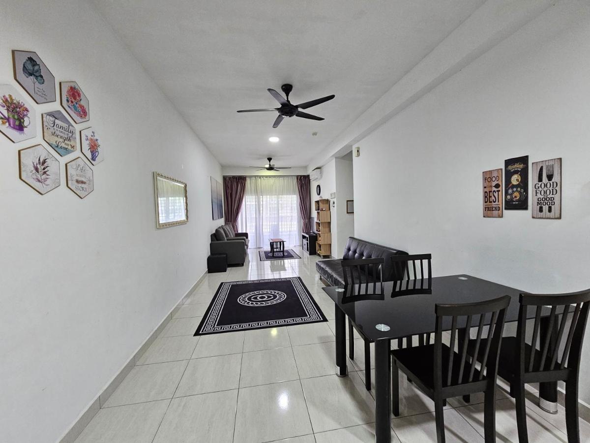 Bsp21 Family Homestay Jenjarum 외부 사진